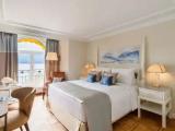 Fairmont Double room with lake view