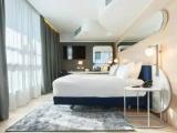 Premium Corner Double room with city view