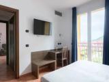 1 Bedroom Plus Triple Apartment
