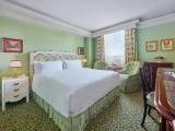 Deluxe Double room with park view