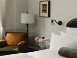 Medium Double room