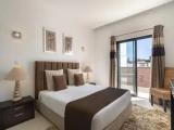 2 Bedrooms Apartment with partial sea view
