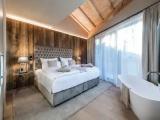 Gold Double Suite