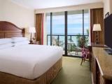 2 Bedrooms Quadruple Club Suite oceanfront