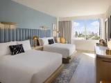 Superior Quadruple room City View