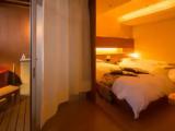 Waraku Genei room
