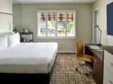 Double room with pool view