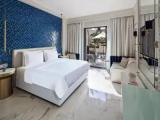 2 Bedrooms Family Pool Access room