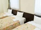 Triple room