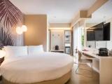 Sweet Spa Suite with Jacuzzi