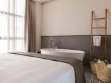 Deluxe Double Suite