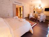 Creative Twin room