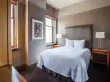 Signature Double Suite