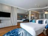 Deluxe Double room with pool view