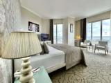 Deluxe Double Suite with sea and city view