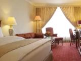 Signature Corner Double Suite