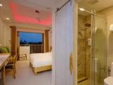 Standard Deluxe Double room with balcony