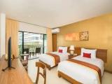 2 Bedrooms Deluxe Connecting Family room with side sea view