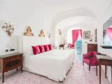 Executive Double Junior Suite with balcony and seafront