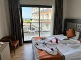 Standard Double room with partial sea view