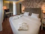 Standard Double room with city view