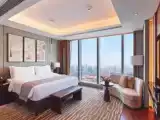 Classic Double InterContinental Club room with city view