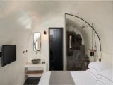Superior Cave Double room with Caldera View and Outdoor Hot Tub