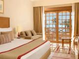Nelson Deluxe Family Triple room