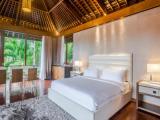 4 Bedrooms Private Pool Villa beachfront