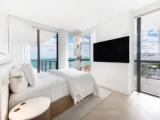 2 Bedrooms Home with balcony and oceanfront