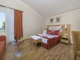 Honeymoon Double Suite Room