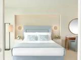 1 Bedroom Deluxe with Private Pool Double Suite beachfront
