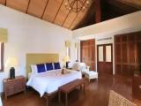 Honeymoon Villa with pool view
