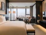 Executive Grand Family room