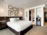 Double room with balcony and with partial ocean view