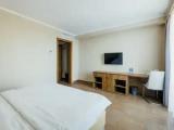 Standard Superior Building 1 Double room with balcony and with partial sea view
