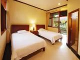 Deluxe Interconnecting room with garden view