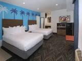 Quadruple Family Suite