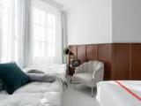 Star Double room