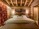 Cosy Double room with partial view