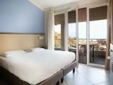 Junior Suite with balcony and with lake view