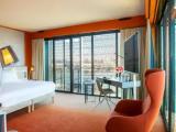 Corner Double room with view