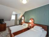 Quiet Double Mezzanine room