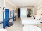 2 Bedrooms Sky Pool Suite