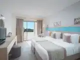Adult Only Zone Twin room