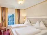 Grand Deluxe Suite with balcony and with lake view