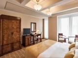 Deluxe Double room with city view