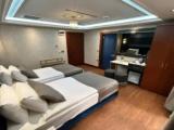 Deluxe Twin room with city view