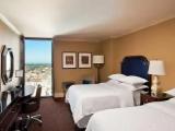 Quadruple Club Guest room