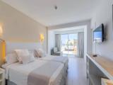Standard Double room with partial sea view